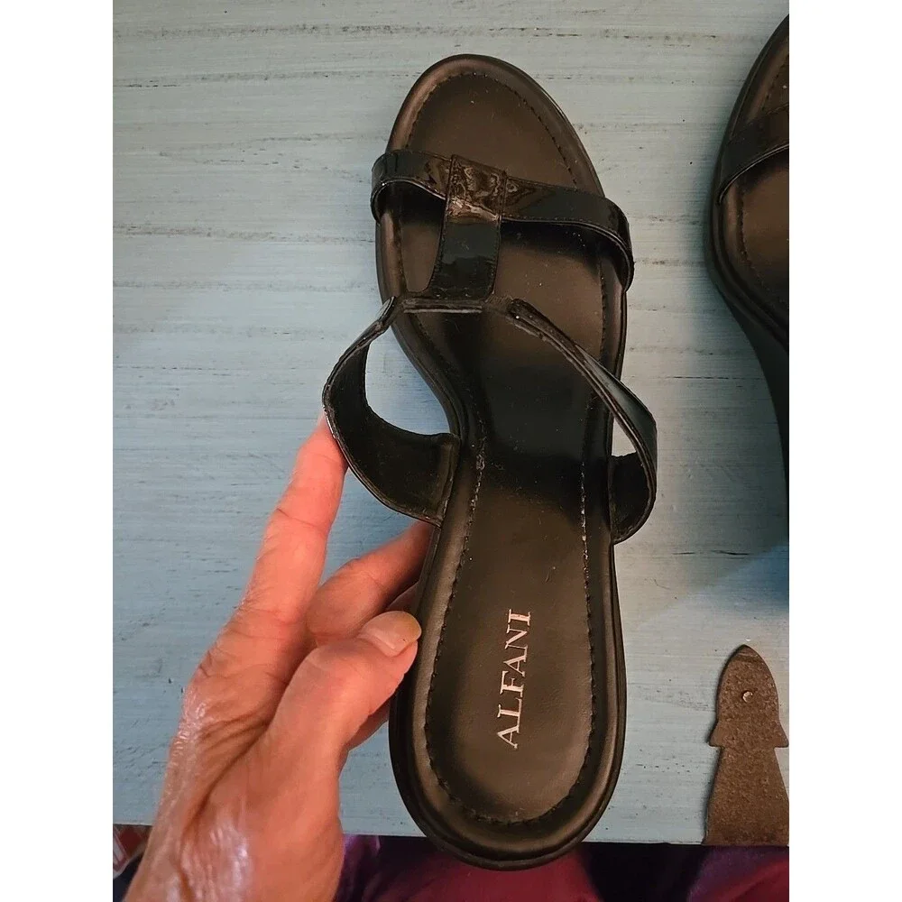 Alfani 9M Women's Black Patent Leather Slip On Wedge Double Strap Sandals Heel